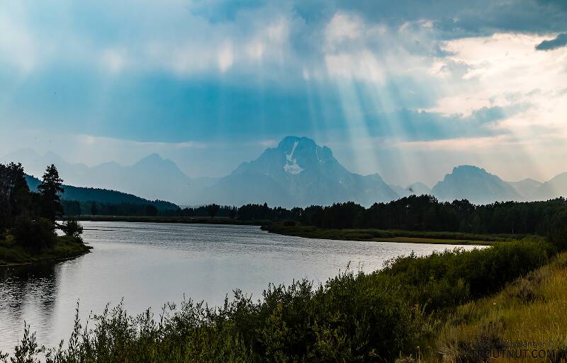 Teton Range behind the Snake River

From the Snake River in Wyoming