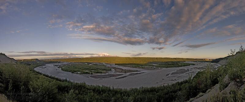 Another panorama of the huge Copper River.

From the Copper River in Alaska