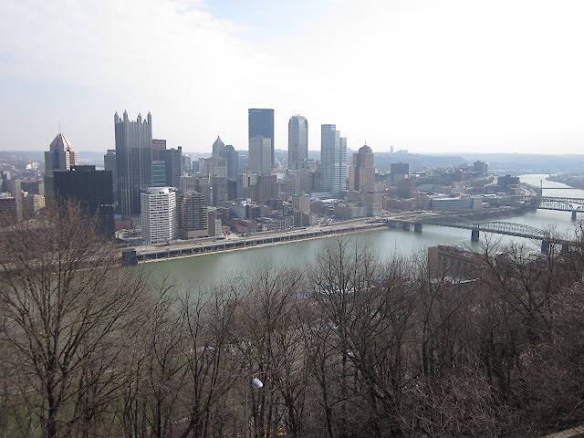 Pittsburgh from Mt Washington...Spence played tourist.
